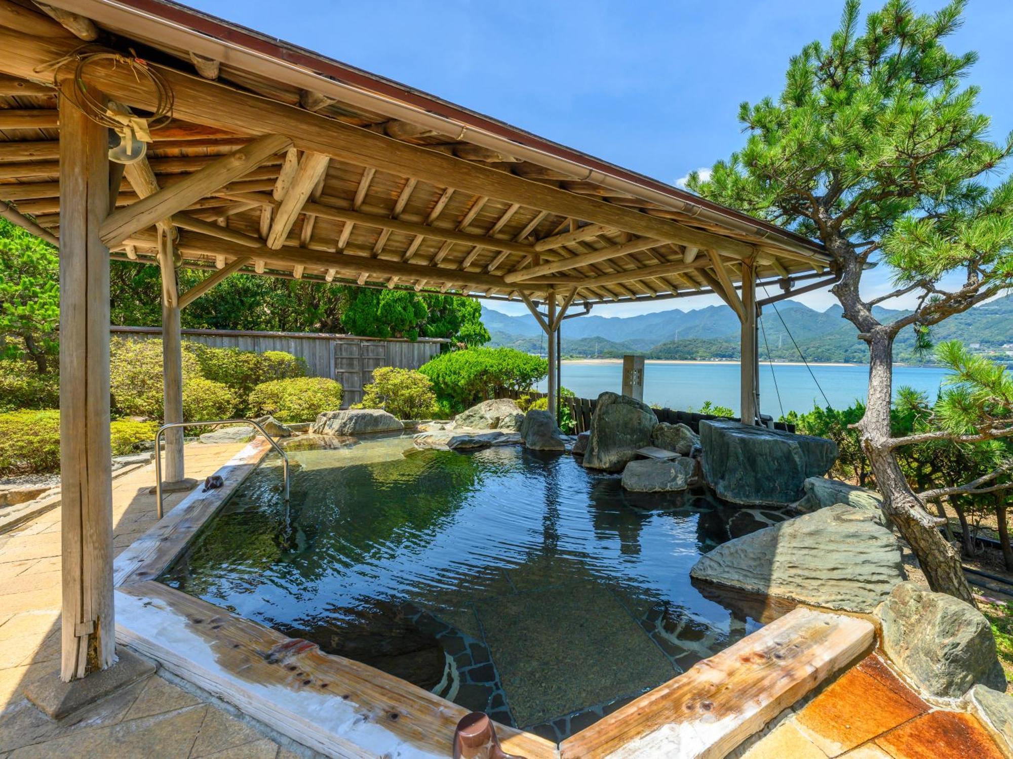 Kamenoi Hotel Nachi Katsuura Натикацуура Экстерьер фото